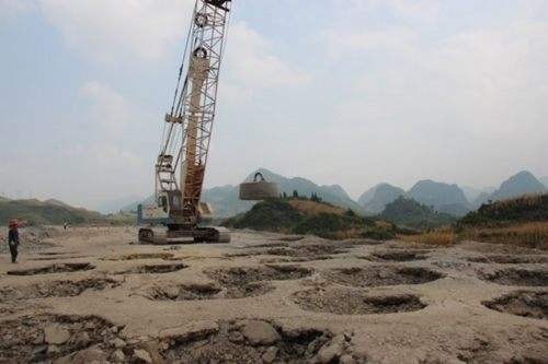 德清宝湾国际电商物流港地基工程